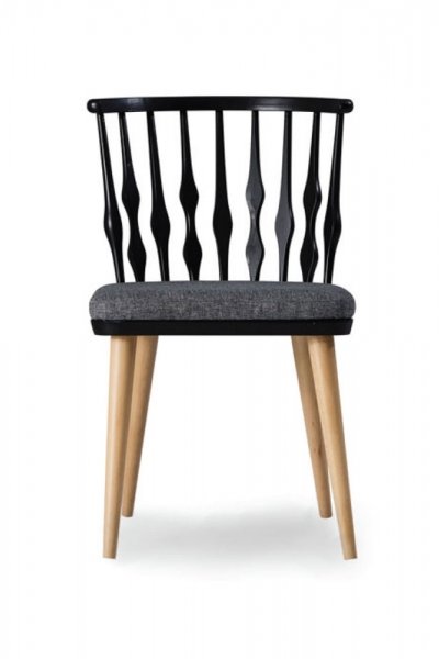 CÃCERES WOOD CHAIR